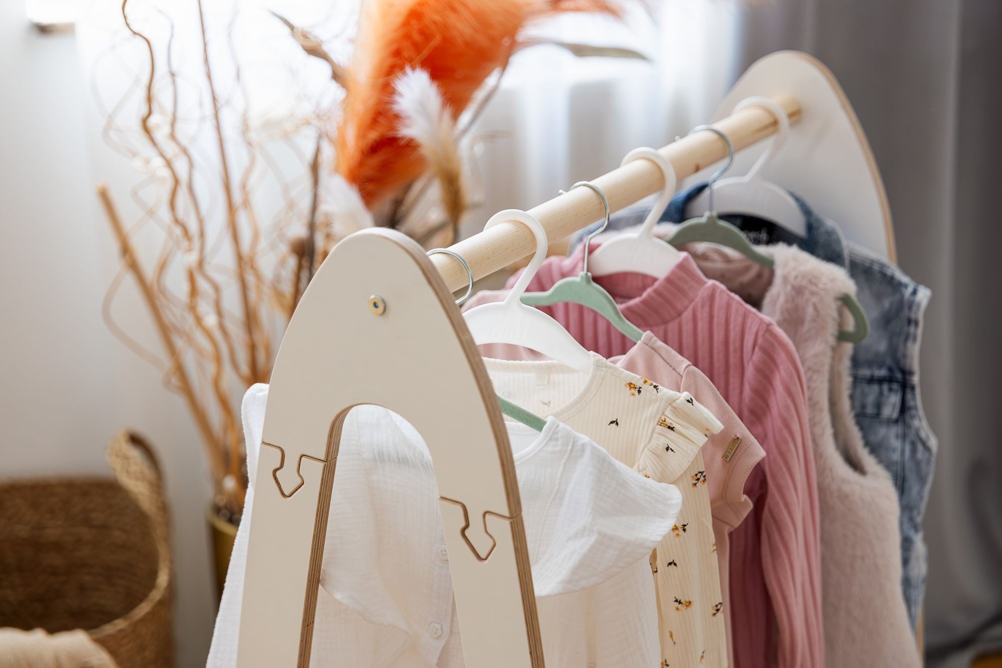 Arched Clothing Rack For Children - Small White