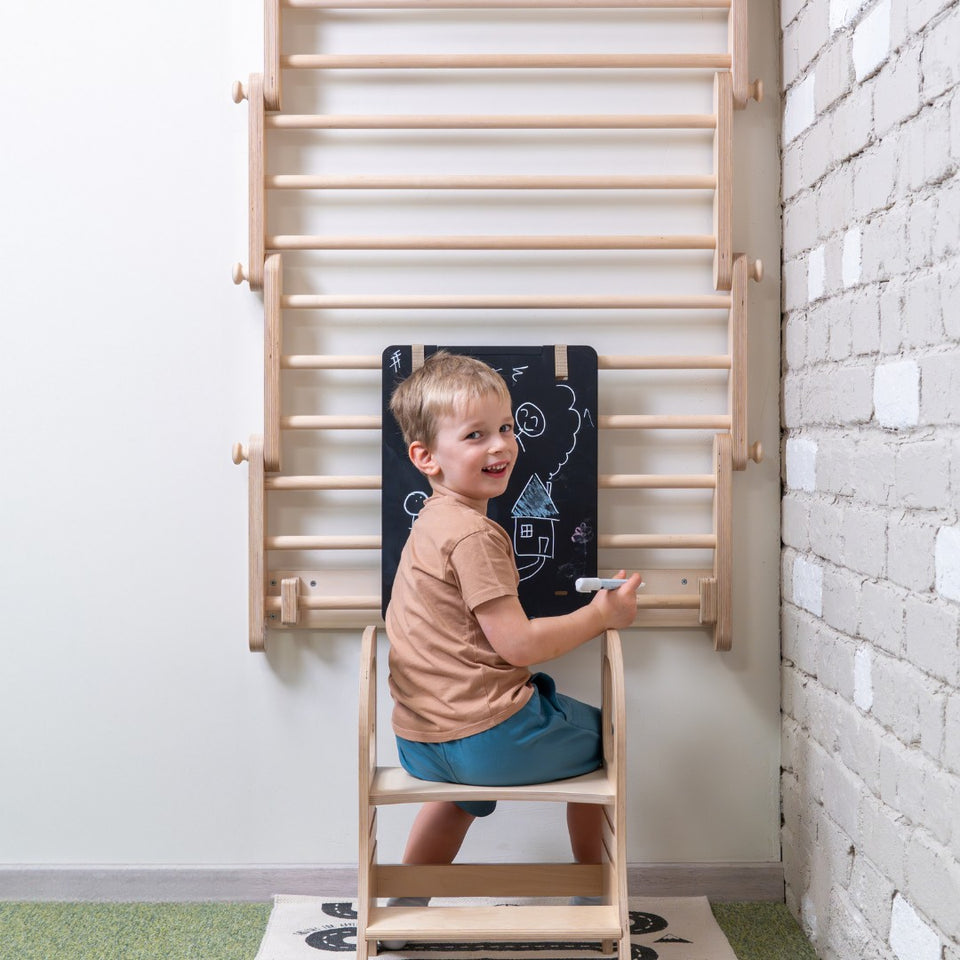 Frame-to-Wall Kit – Add-on for climbing frames
