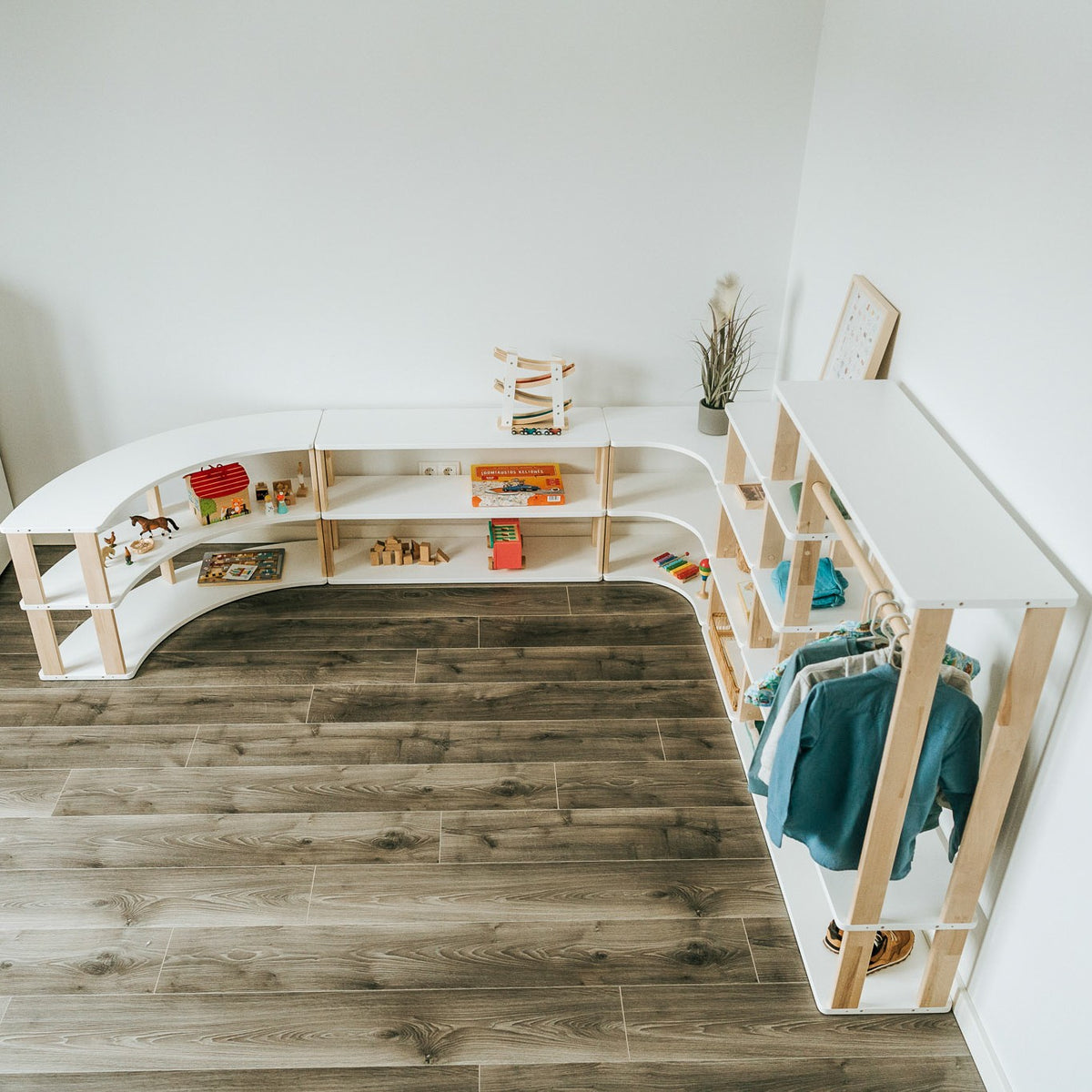 Modular Montessori Shelf Straight Mini - 4 Shelves