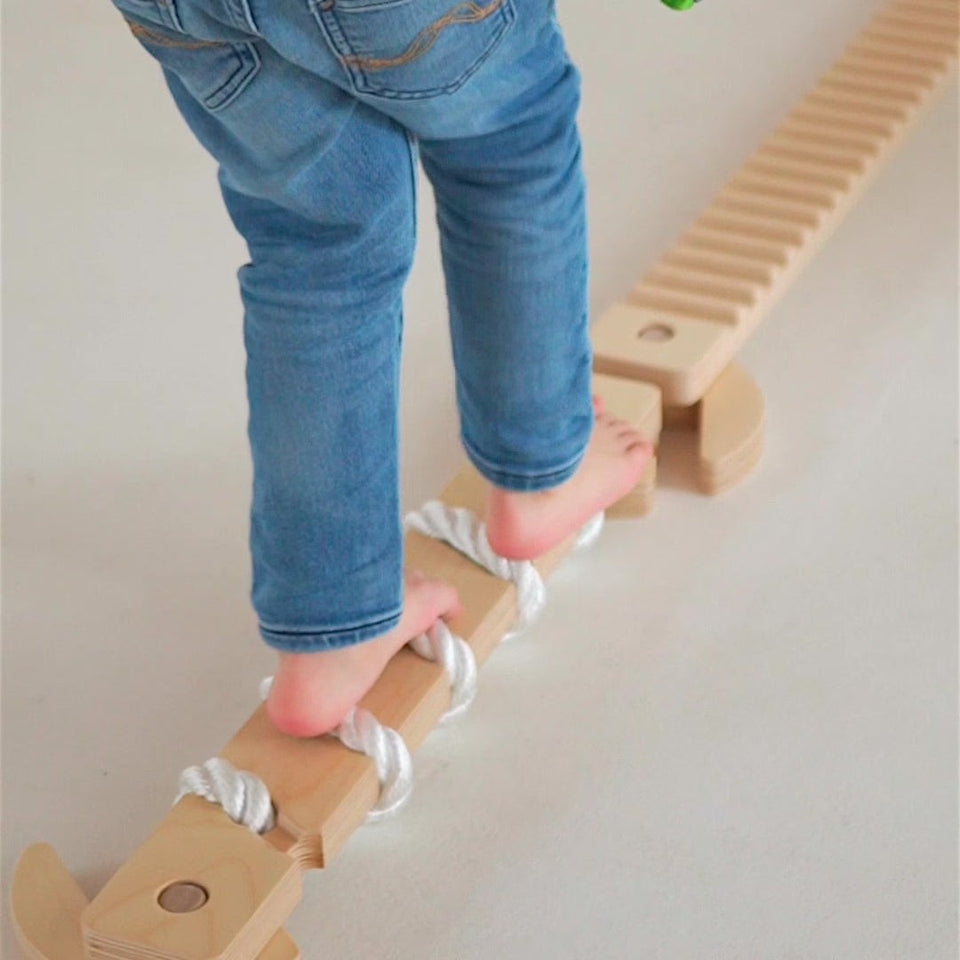 TipiToo® Small Balance Beam 3 Piece Set - White Rope